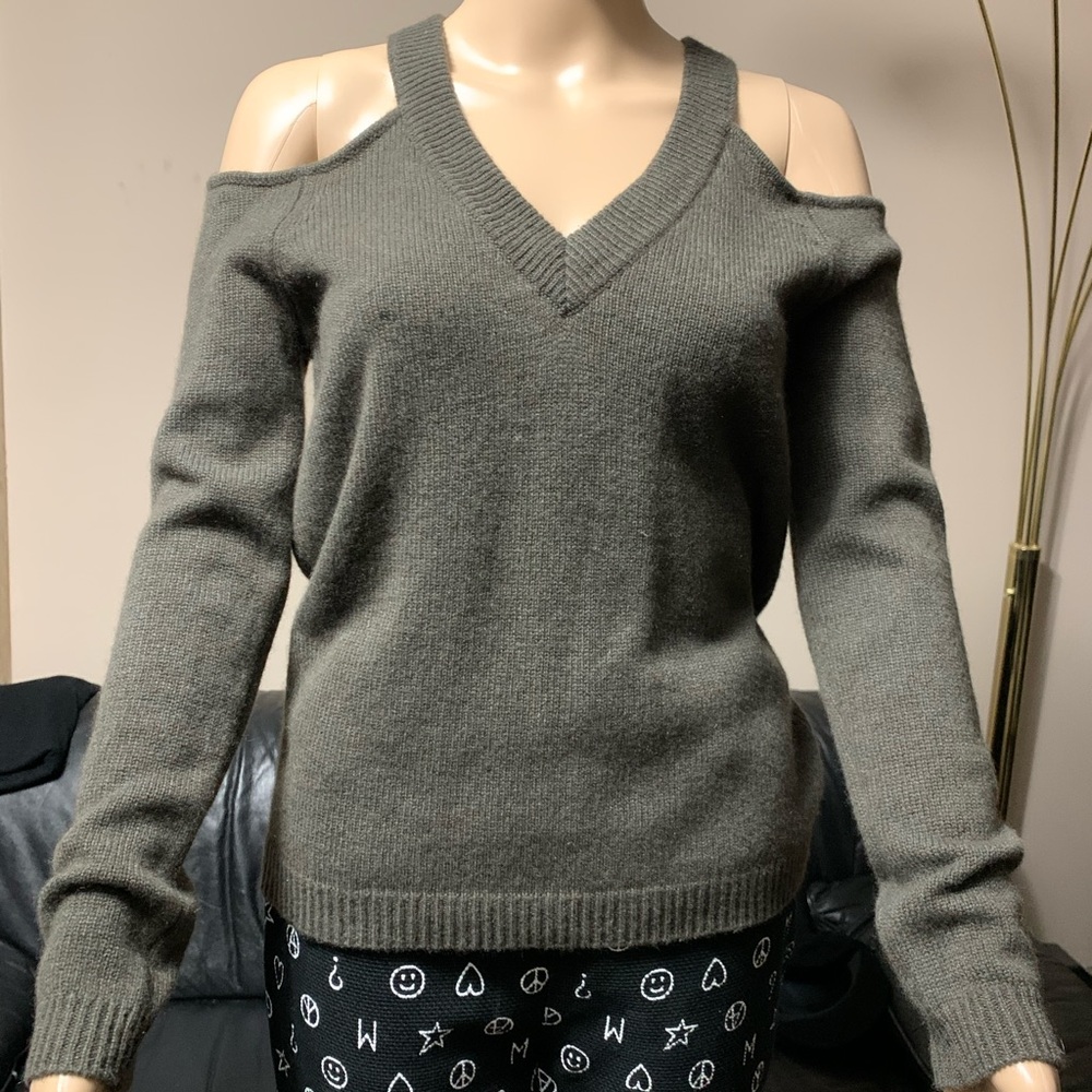 NWT DARK MILITARY GREEN SWEATER from SEA BLUE , cashmere,   size S